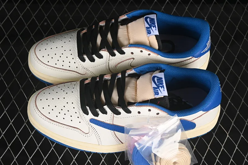 All categories Air Jordan Jordan series basketball shoes Air Jordan 1 Low High-end customized low-top sneakers OG version Travis Scott x Air Jordan 1 Low OG AJ1 Joe 1 undercut low-top DM7866-104